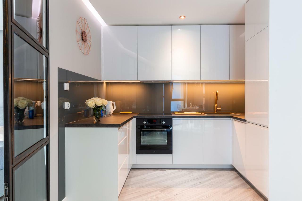 Apartament Miedziany 옐레니아구라 외부 사진