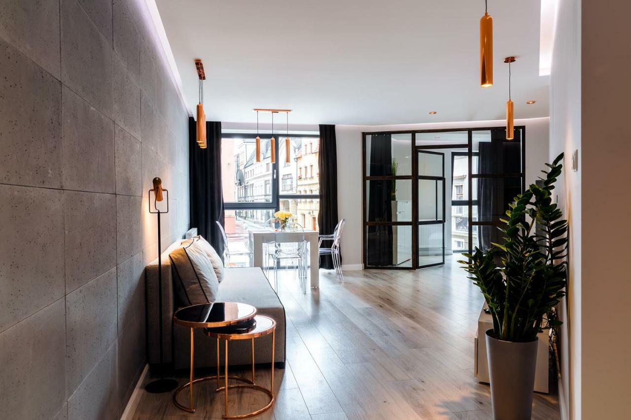 Apartament Miedziany 옐레니아구라 외부 사진
